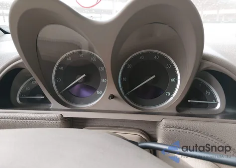 2004 Mercedes-Benz Sl 500 from USA, damaged, VIN WDBSK75FX4F075735